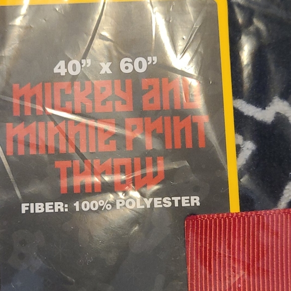 Mickey and minnie print blanket - Picture 3 of 4